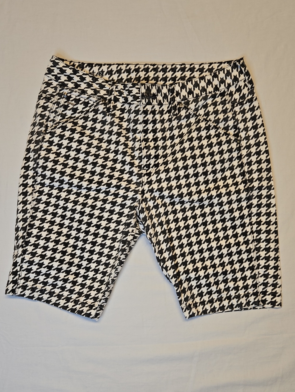 G-Star Raw 5622 Mid Boyfriend Black & White Houndstooth Shorts